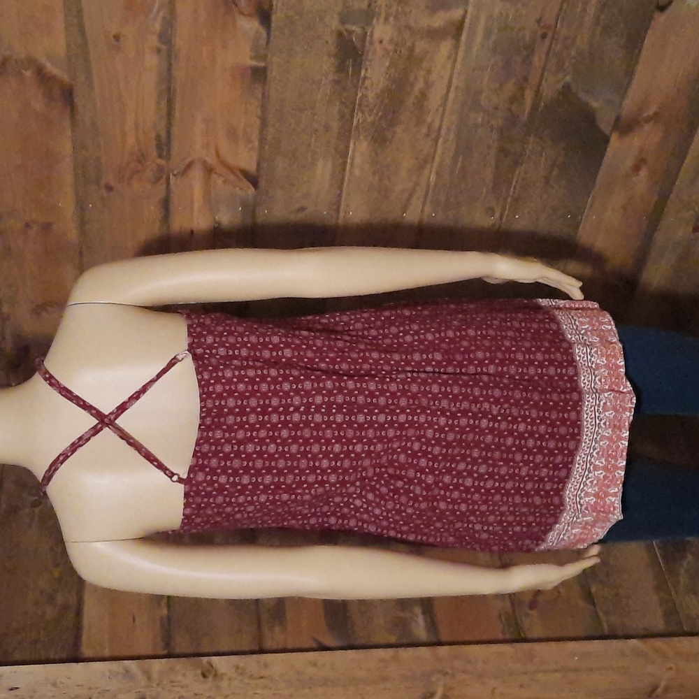 FREE Rue21 top - Picture 2 of 2